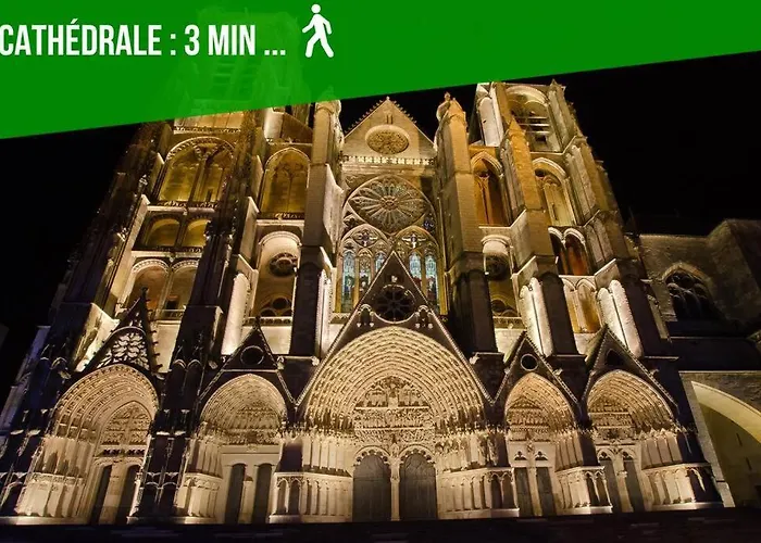Les Quatre Piliers - 1 Min Palais Jacques Coeur