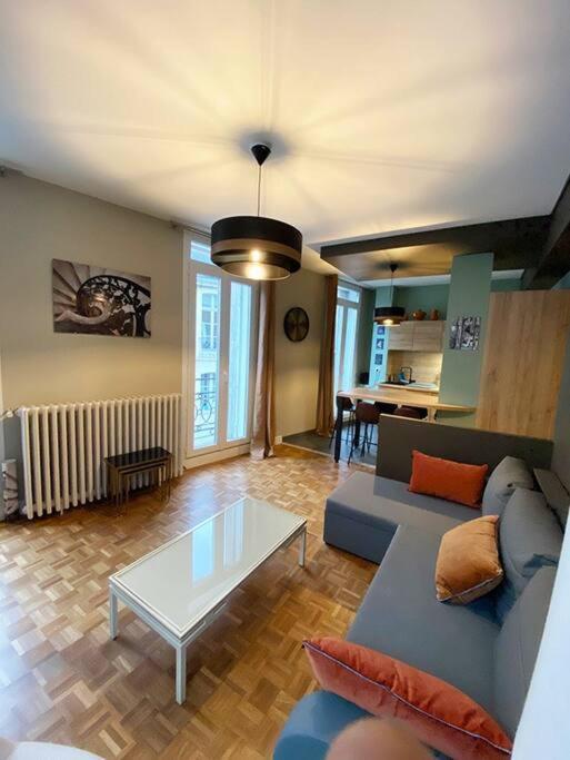 Les Quatre Piliers - 1 Min Palais Jacques Coeur Appartement